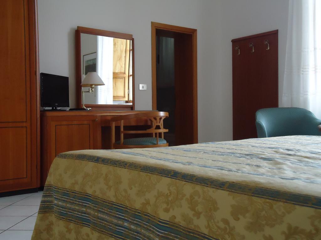 Albergo Roma Casciana Terme Rom bilde